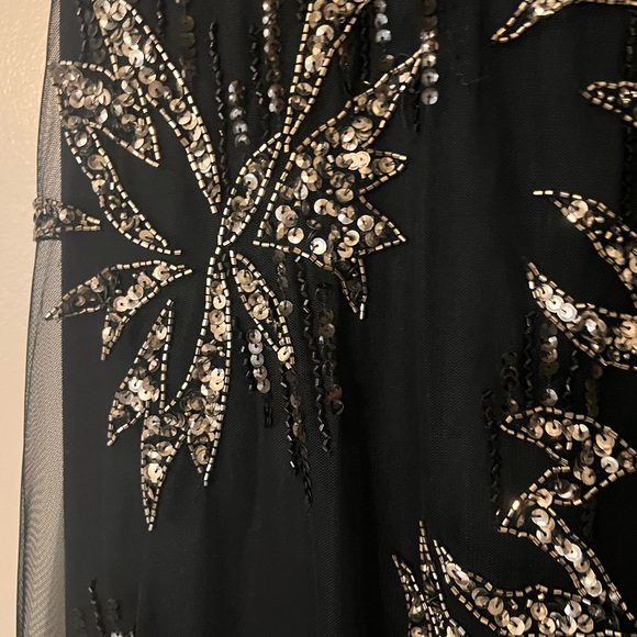 Elegant Navy and Silver Embellished Dress - Picture 5 of 6